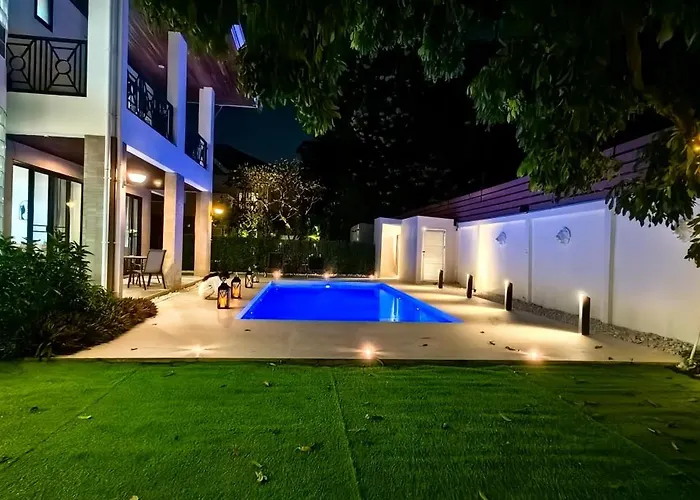 Villa Manor Two曼谷贰号庄园 Bangkok