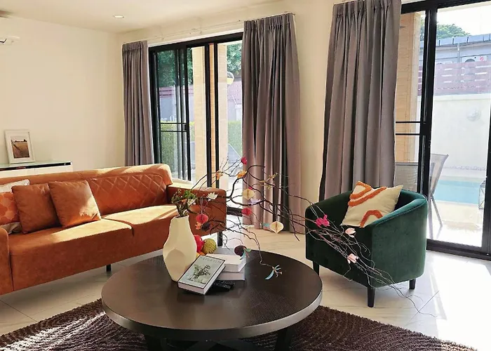 Villa Manor Two曼谷贰号庄园