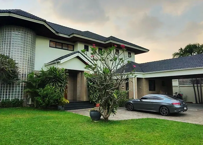 Manor Two曼谷贰号庄园 Villa *